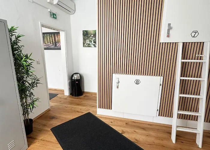 Robin Wood Apartment